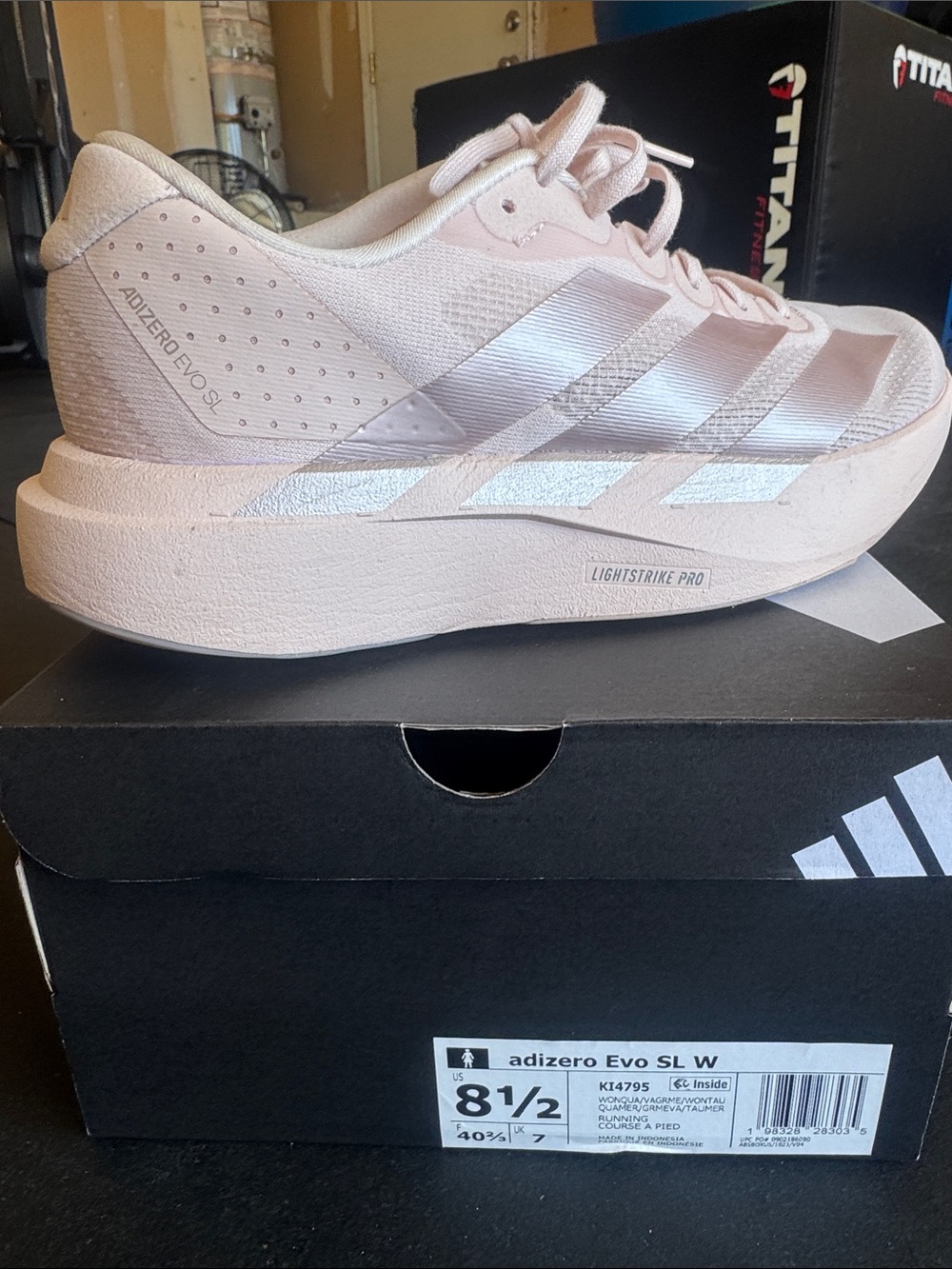 adidas Adizero Evo SL W Pale Pink Lightweight Running Shoes. Worn 3 times.